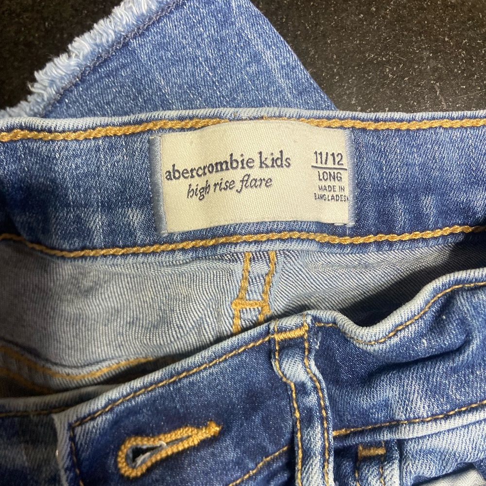Abercrombie Kids Classic Blue Jeans